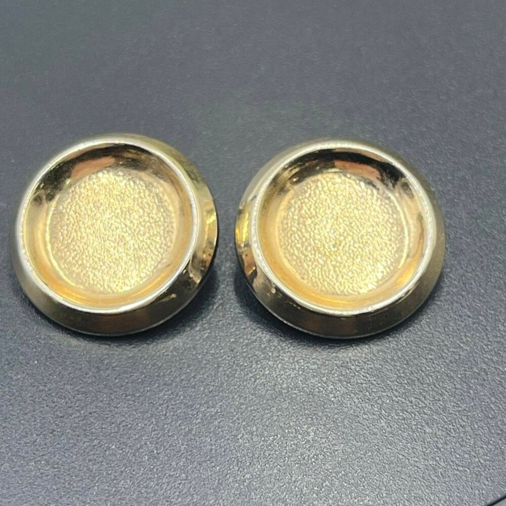 Bergere Vintage Round Gold-tone Textured and‎ Smooth Clip On Earrings